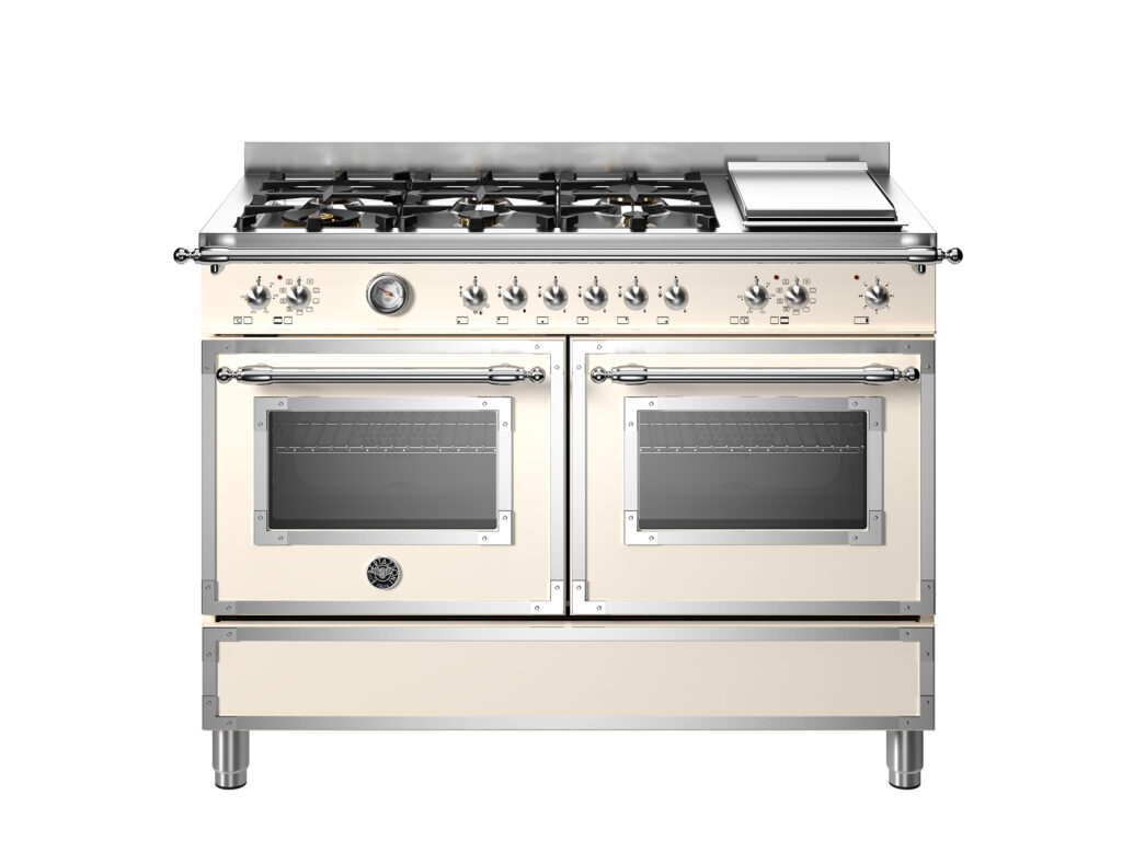 Bertazzoni Heritage 120 cm Range: 6 gas burners, grill, double electric oven, Ivory
